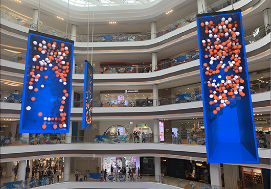 Nanjing shopping mall hanging transparent screen